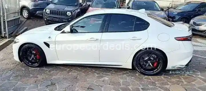 Alfa Romeo Giulia