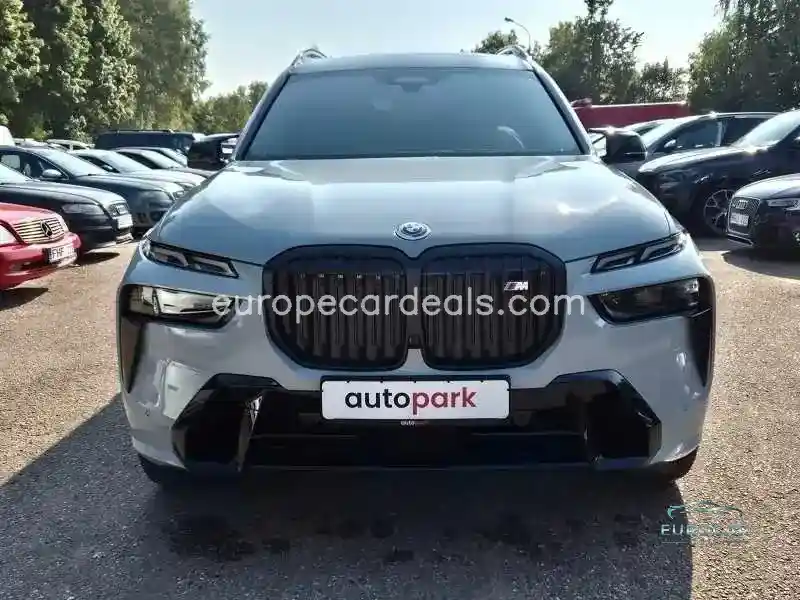 BMW X7 M60
