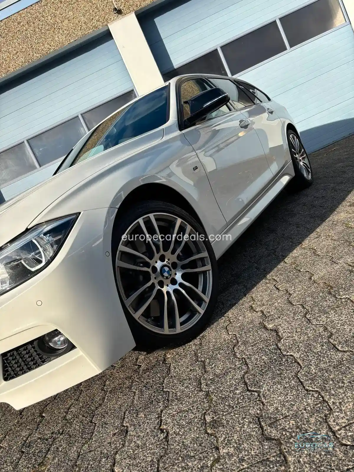 BMW 335