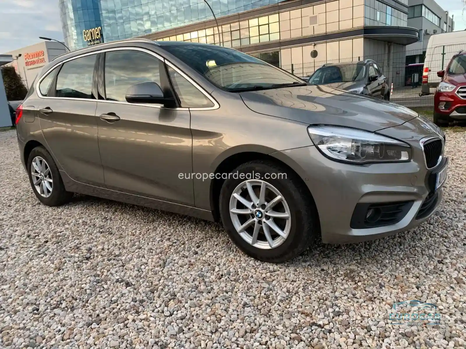 BMW 218