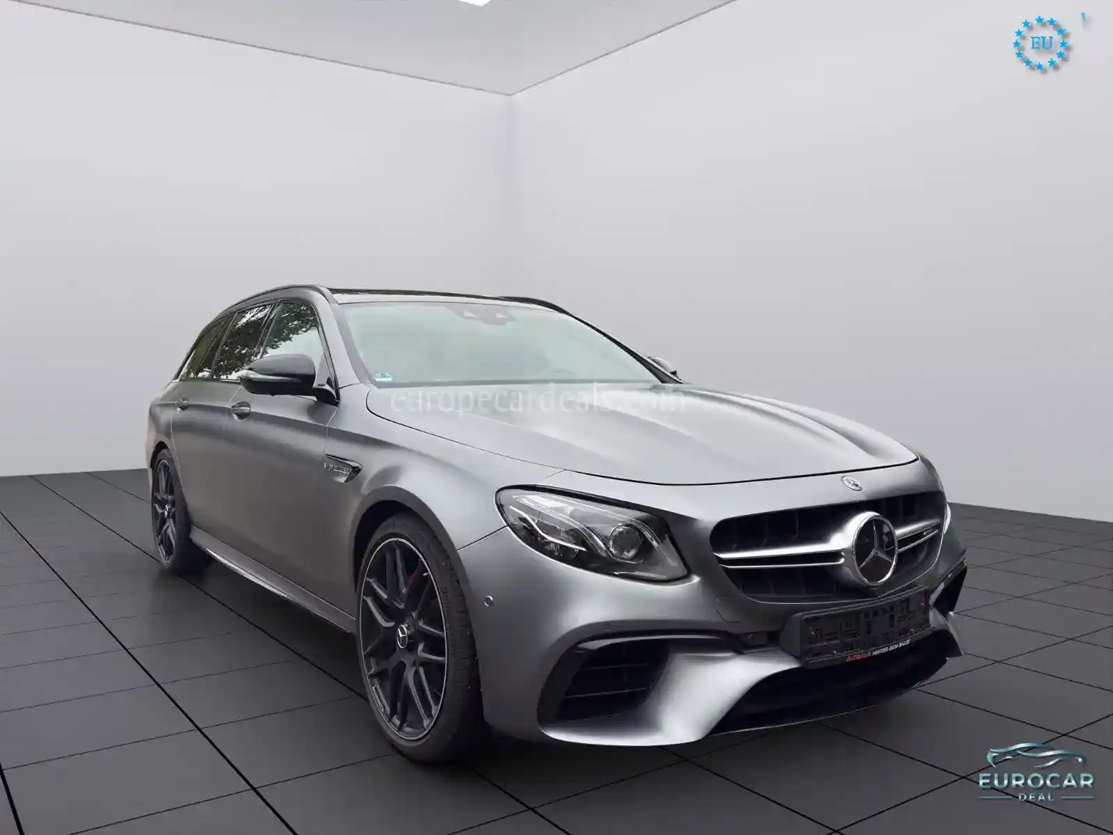 Mercedes-Benz E 63 AMG