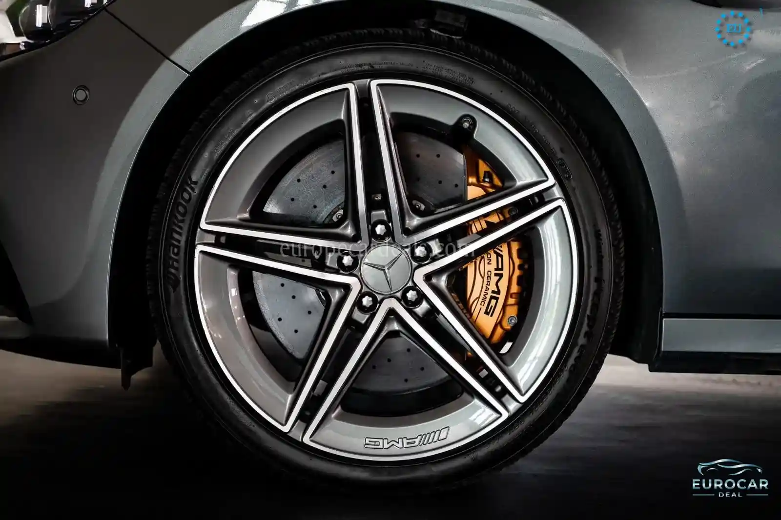 Mercedes-Benz E 63 AMG
