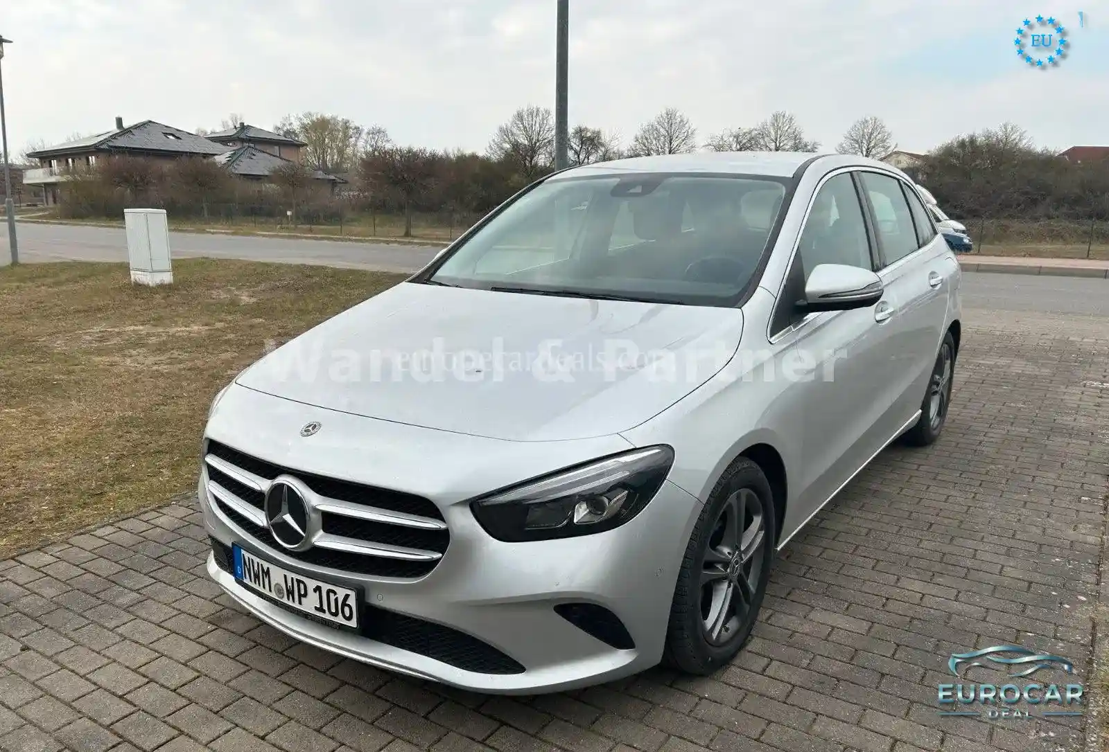 Mercedes-Benz B 200