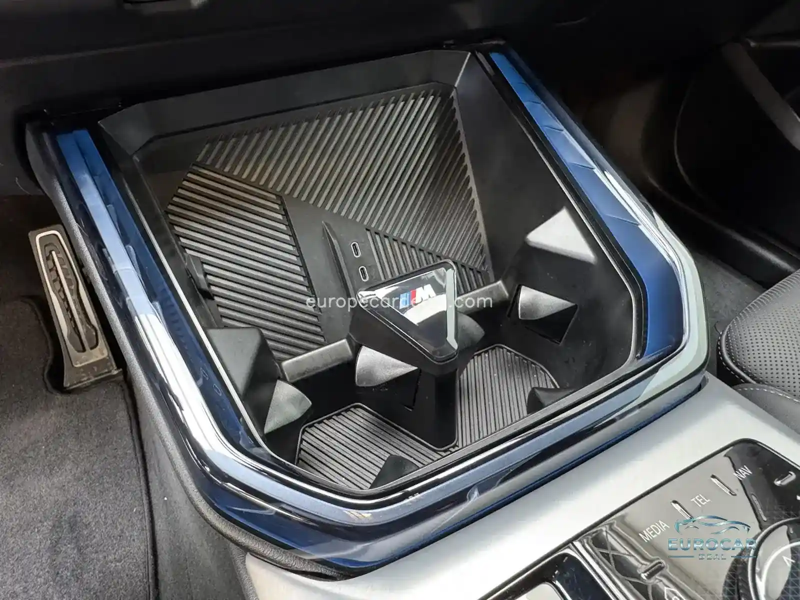 BMW X3 M50