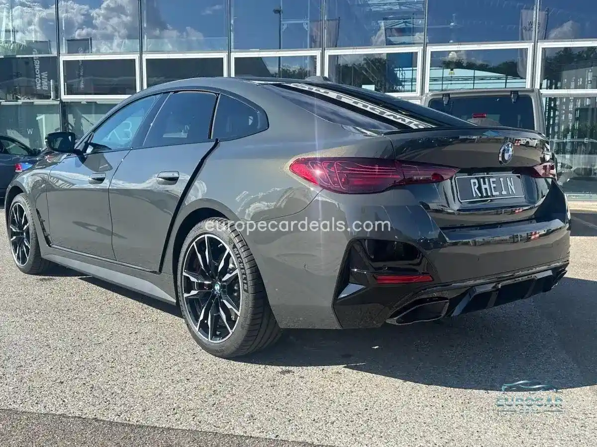 BMW M440