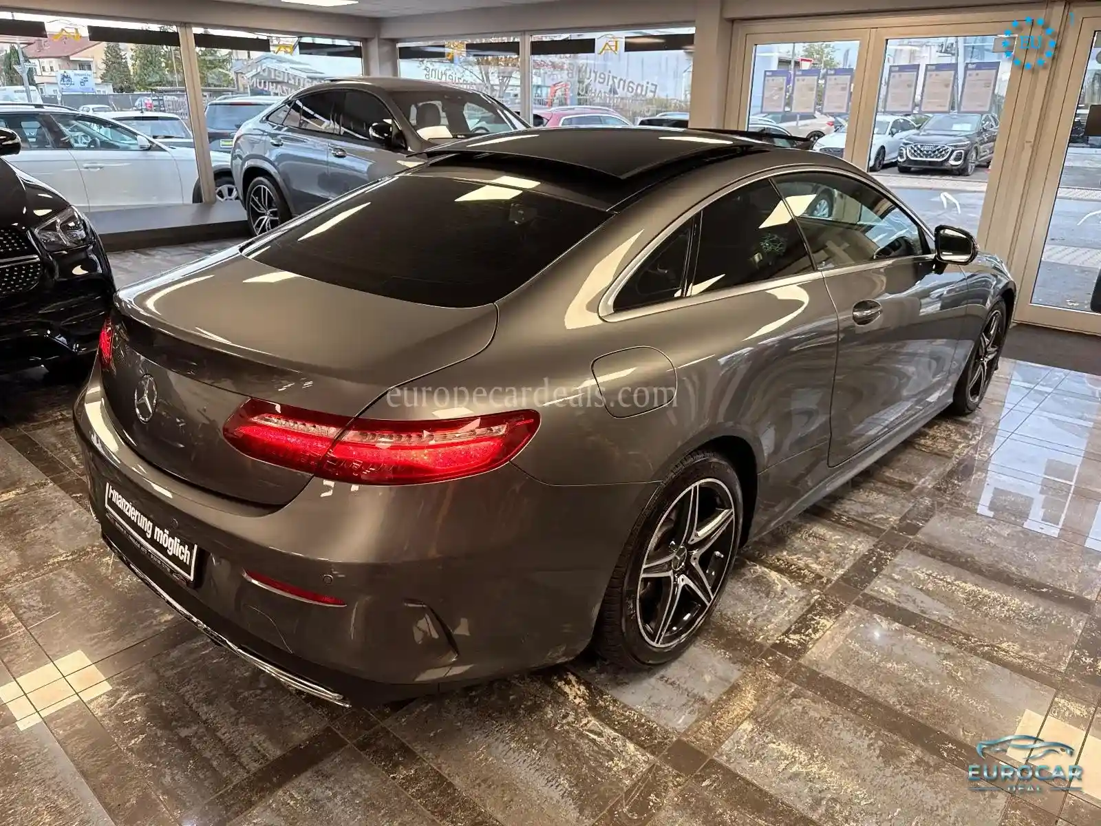 Mercedes-Benz E 200