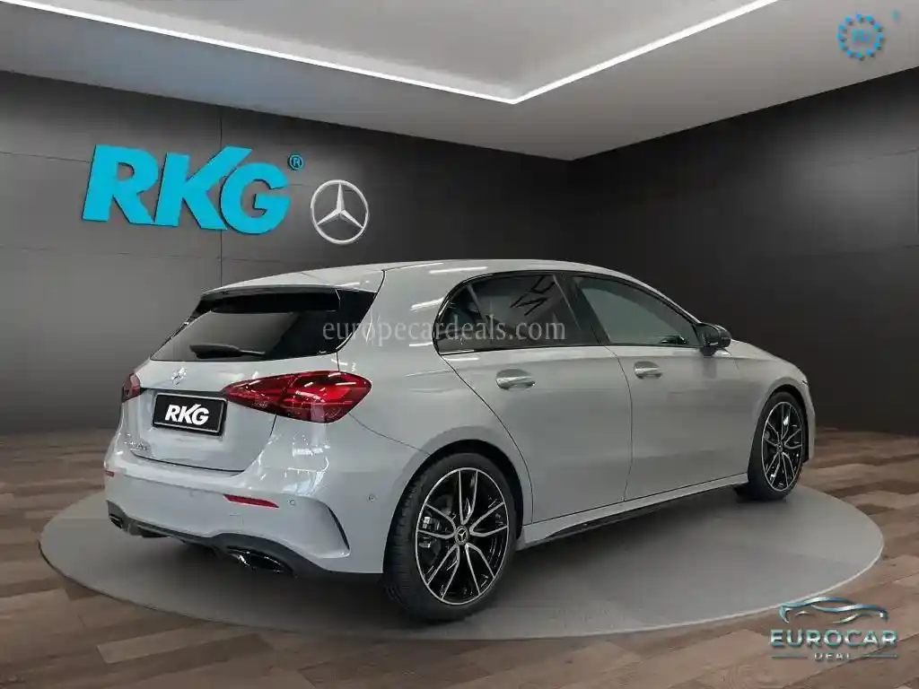 Mercedes-Benz A 220