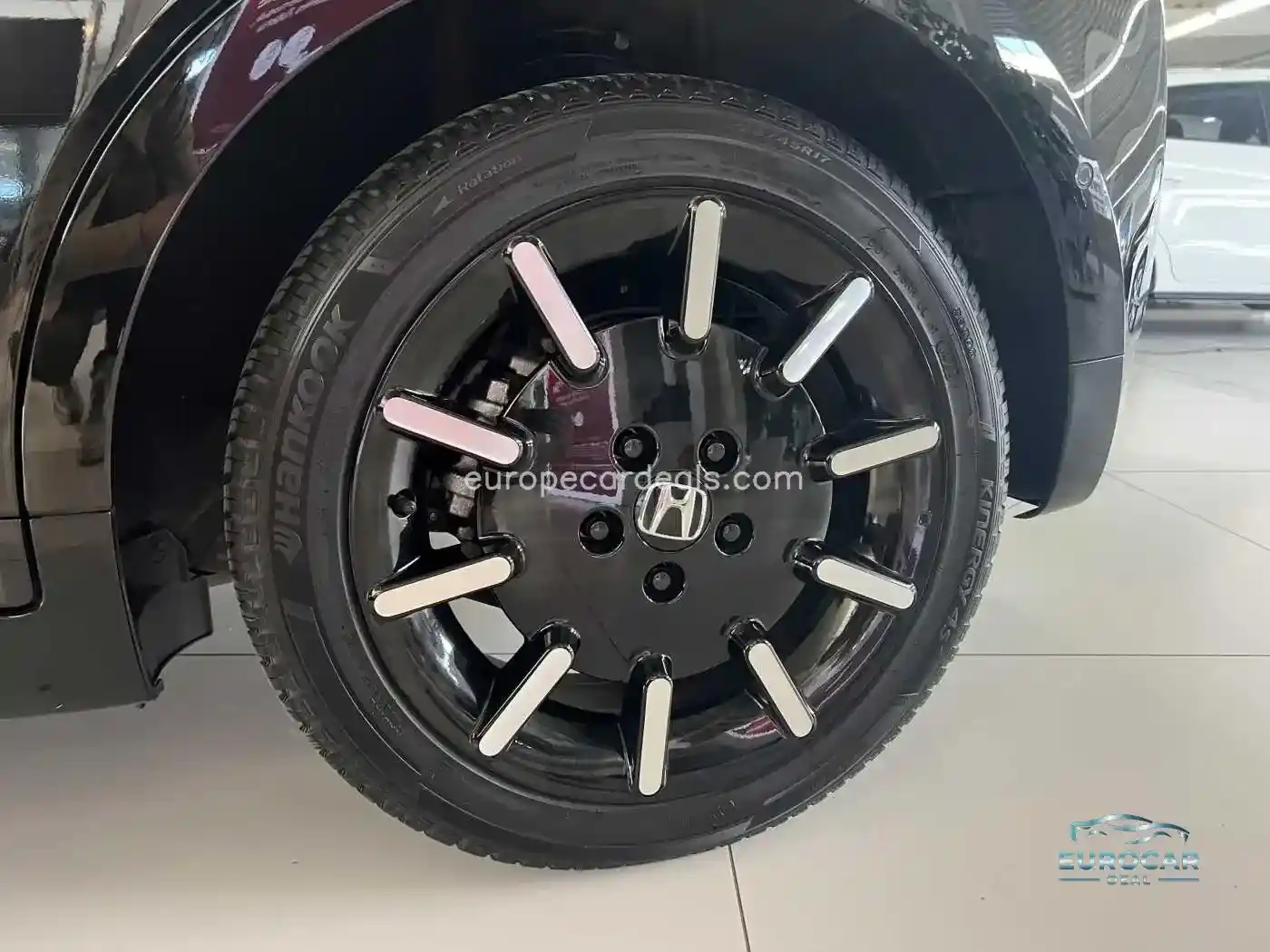 Honda e