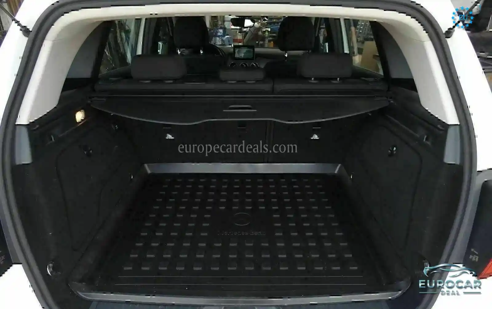 Mercedes-Benz B 180