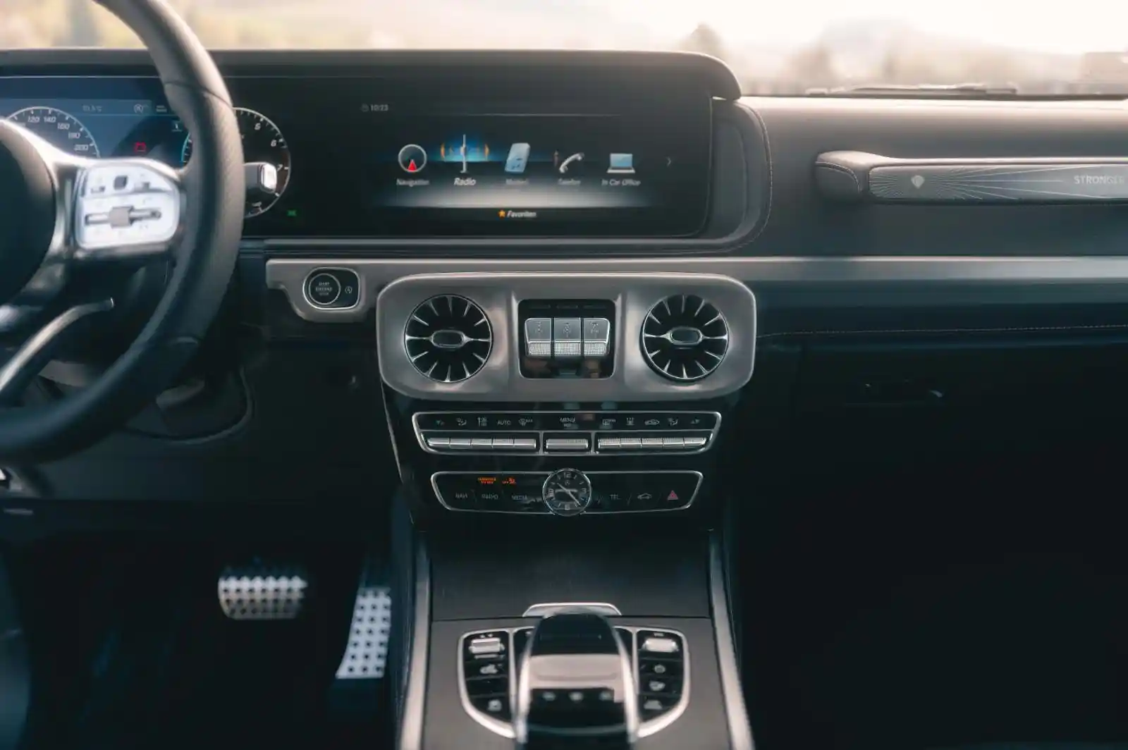Mercedes-Benz G 500