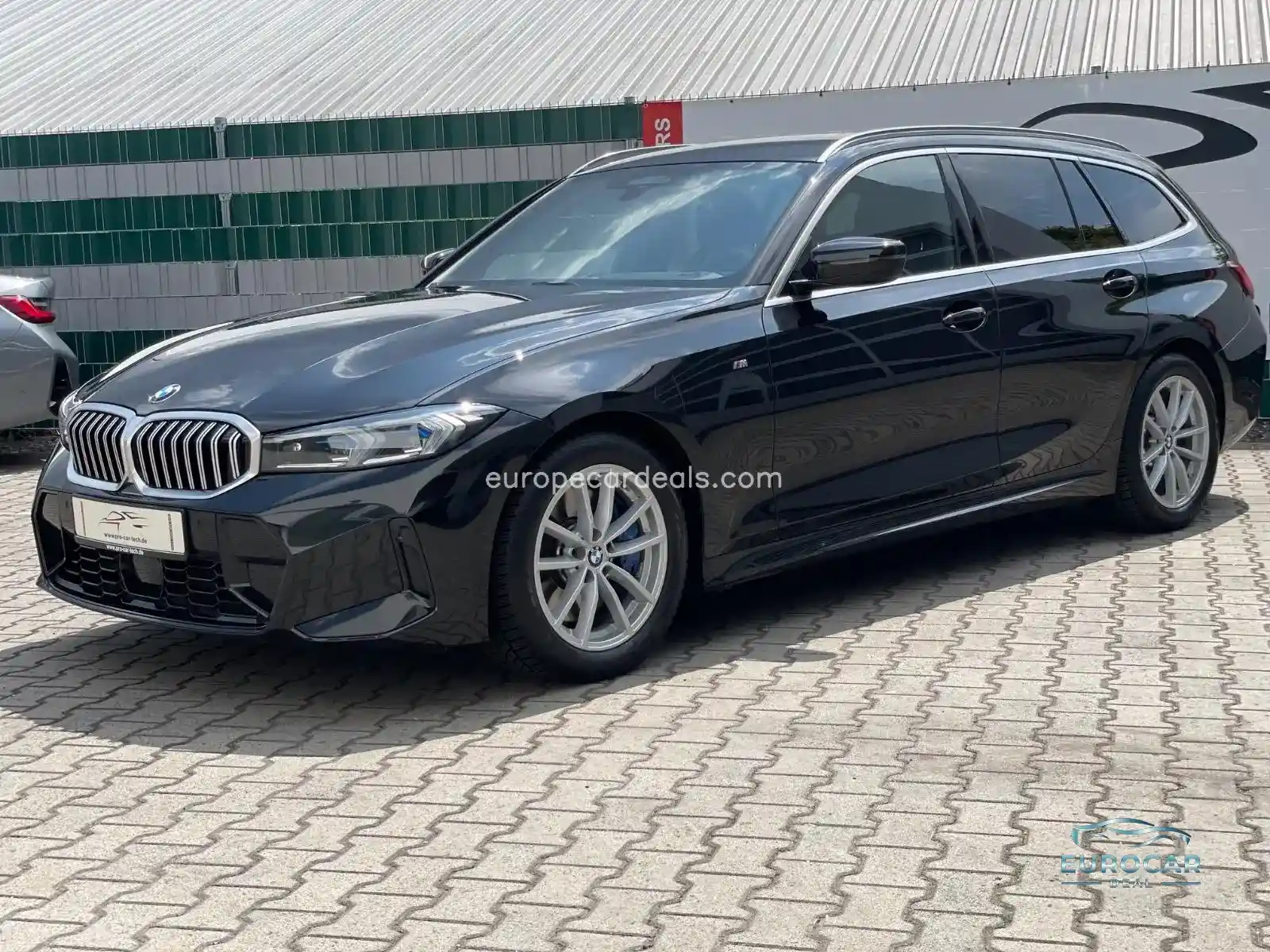 BMW 330