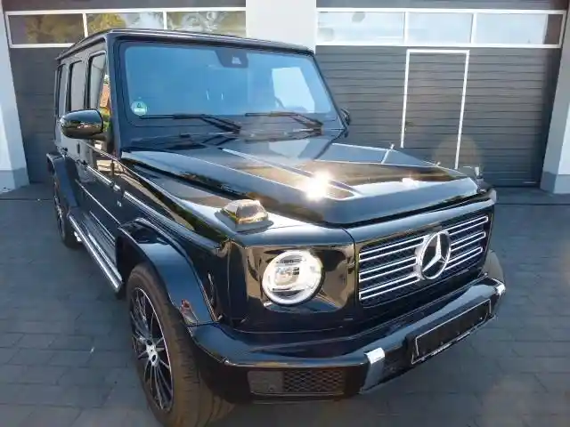 Mercedes-Benz G 500