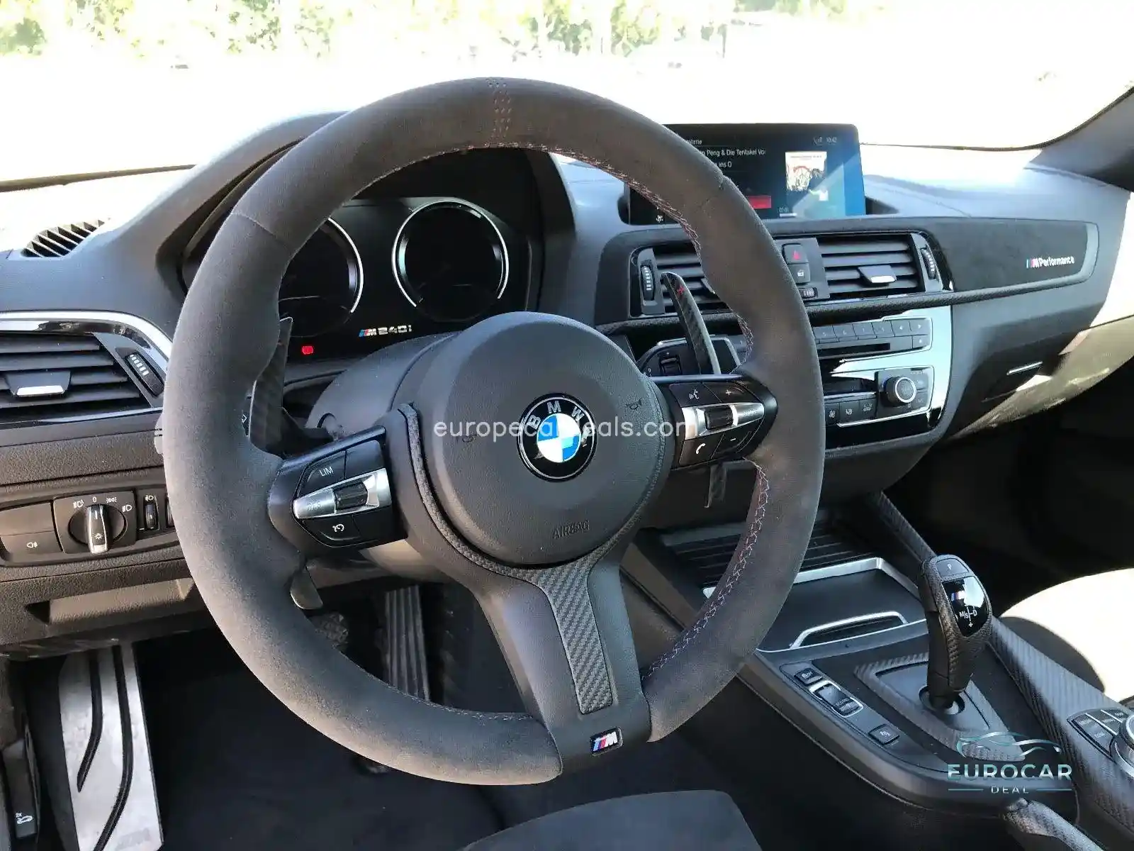 BMW M240i
