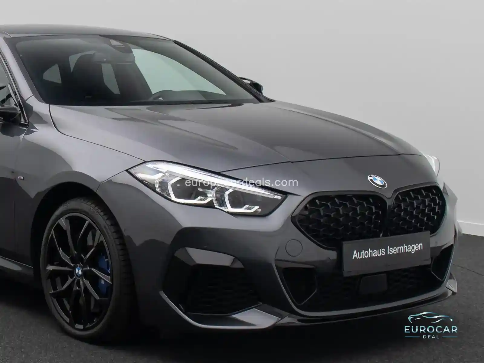 BMW M235