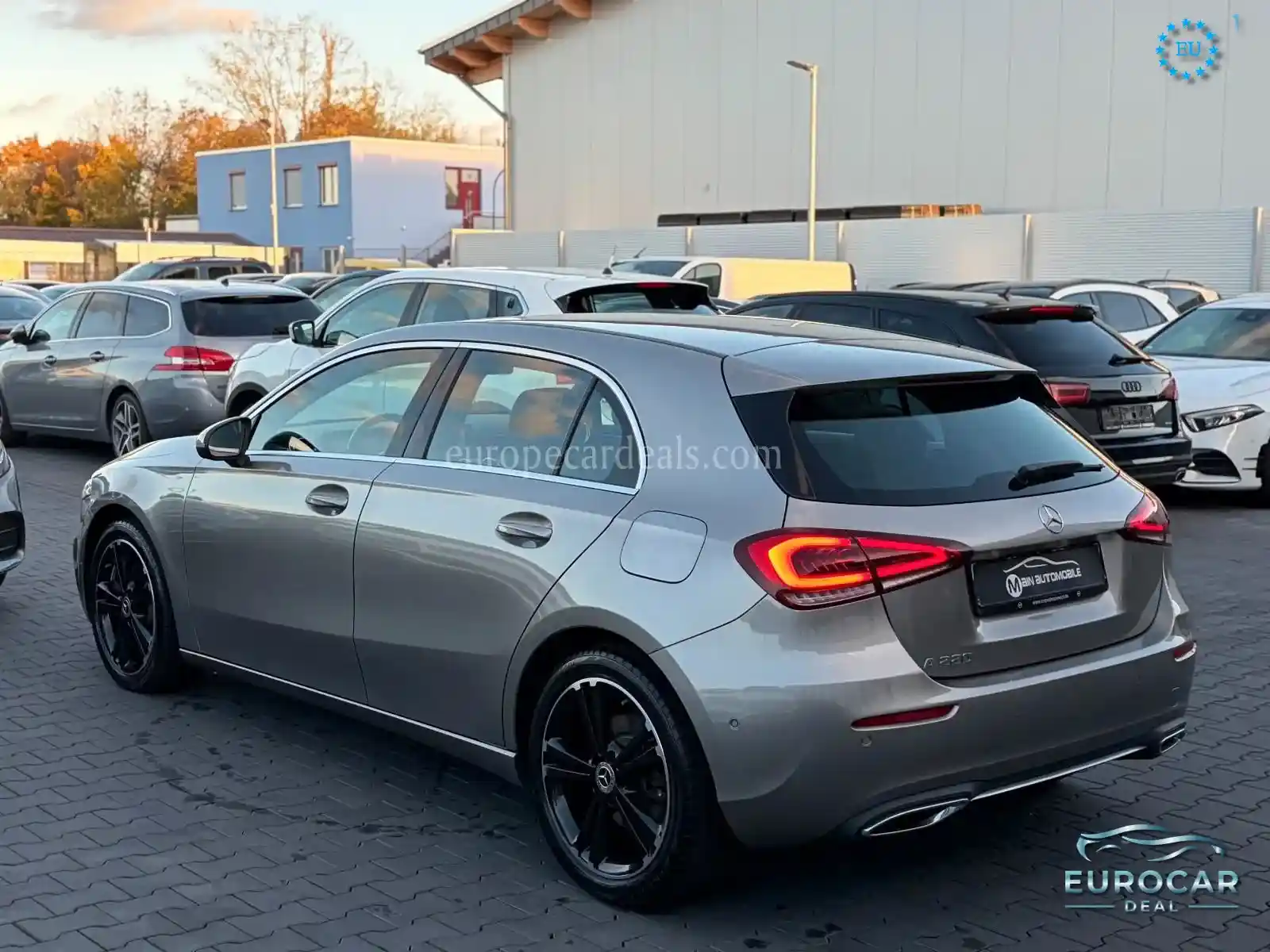 Mercedes-Benz A 220