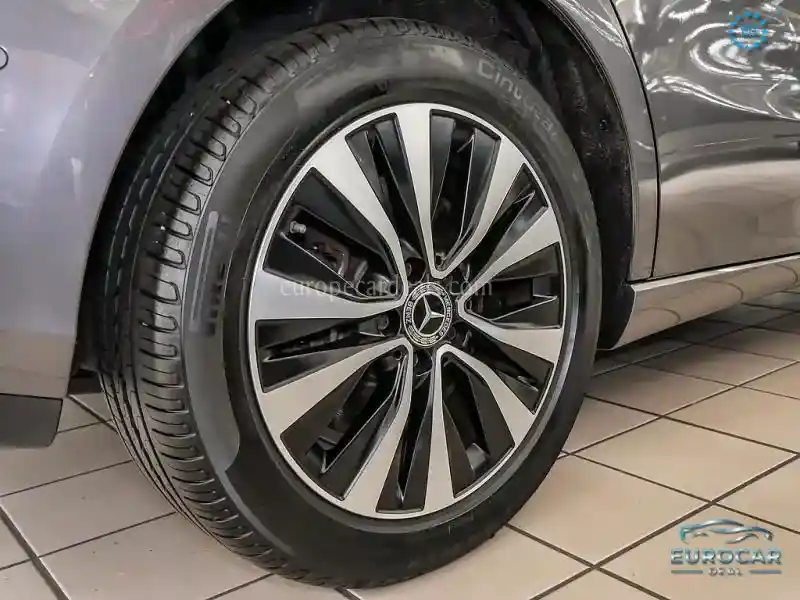 Mercedes-Benz B 250