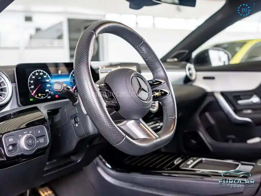 Mercedes-Benz CLA 220 Shooting Brake