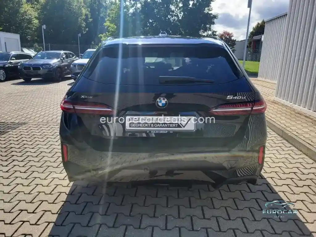 BMW 540