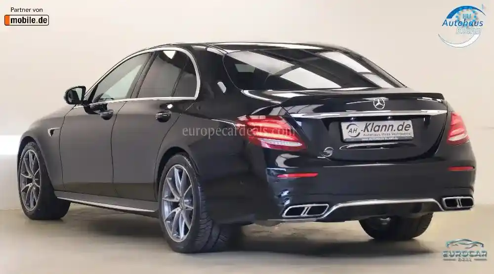 Mercedes-Benz E 63 AMG