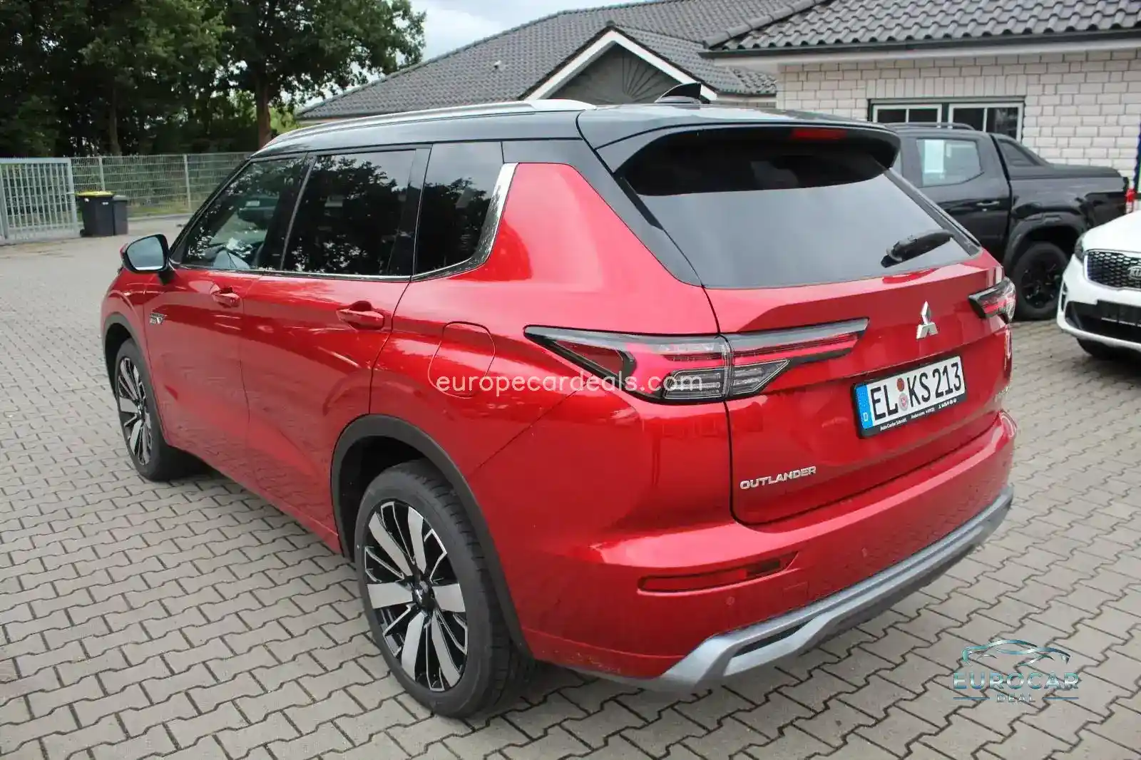 Mitsubishi Plug-in Hybrid Outlander