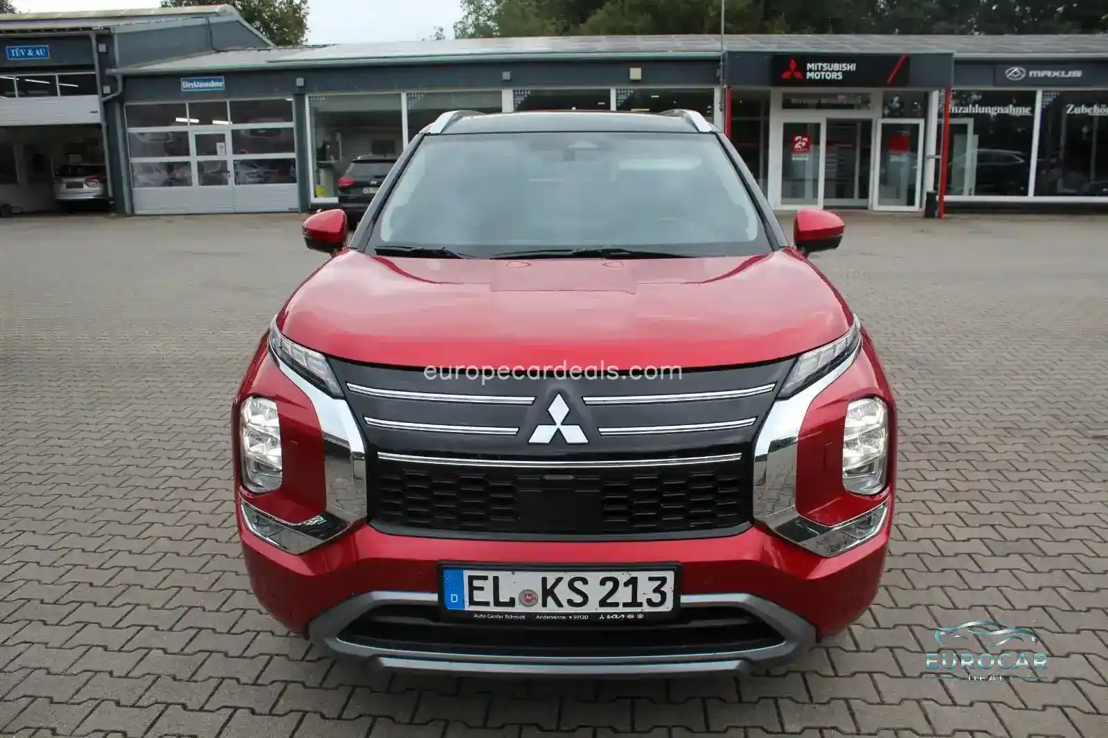 Mitsubishi Plug-in Hybrid Outlander