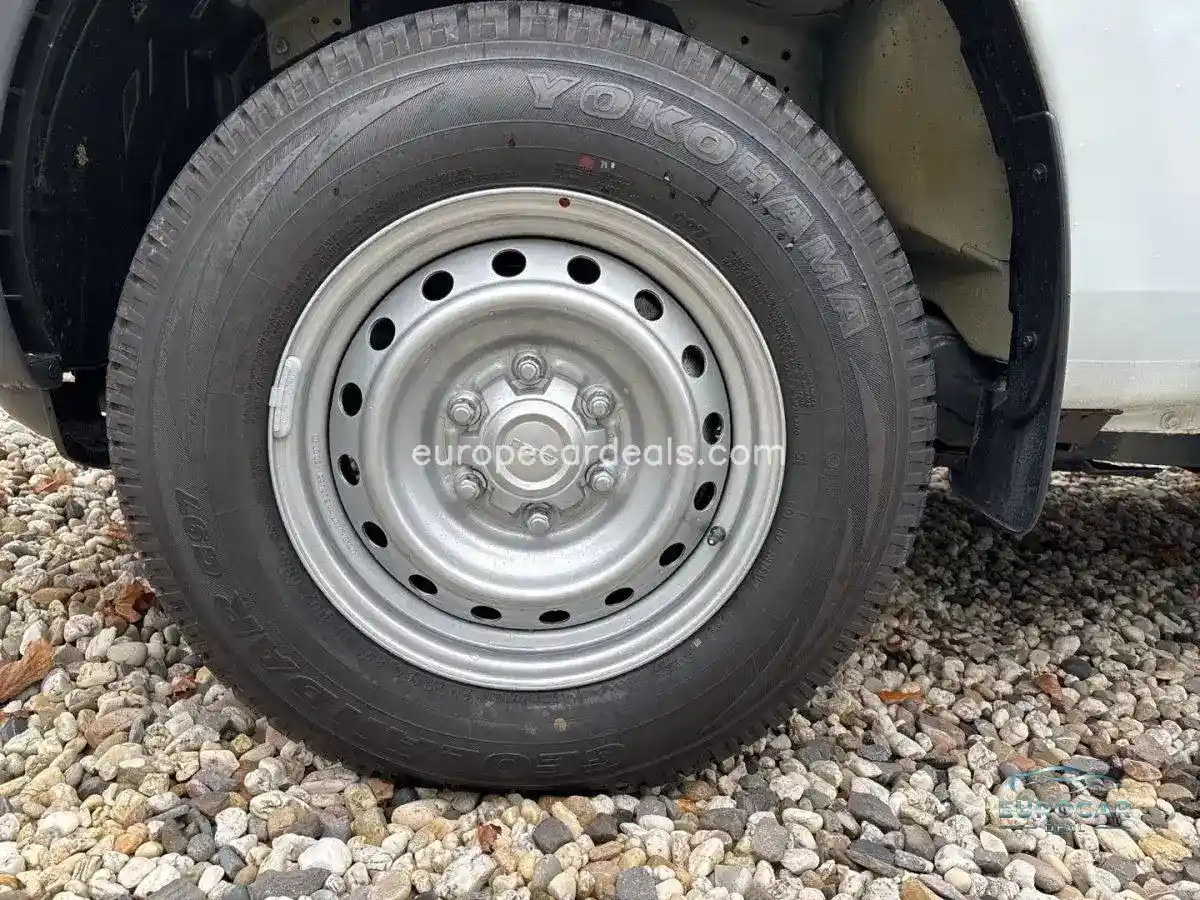 1.9 D SINGLE CAB L 4WD AT MY25