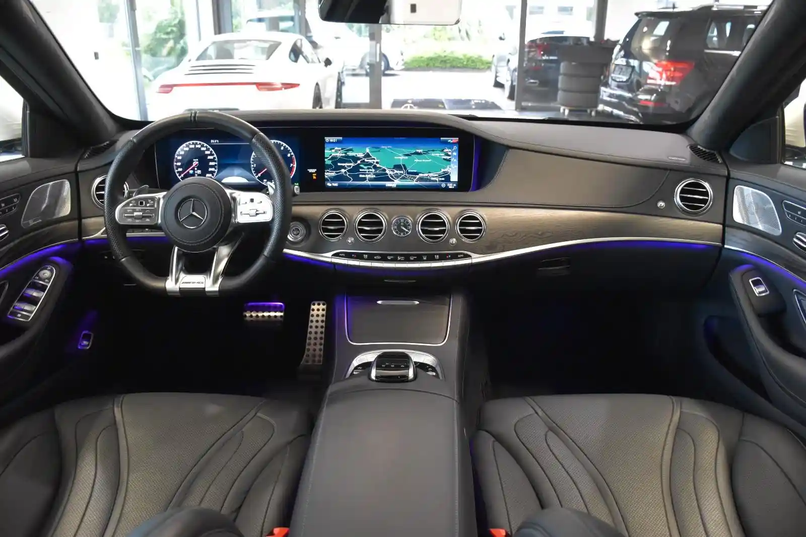 Mercedes-Benz S 560