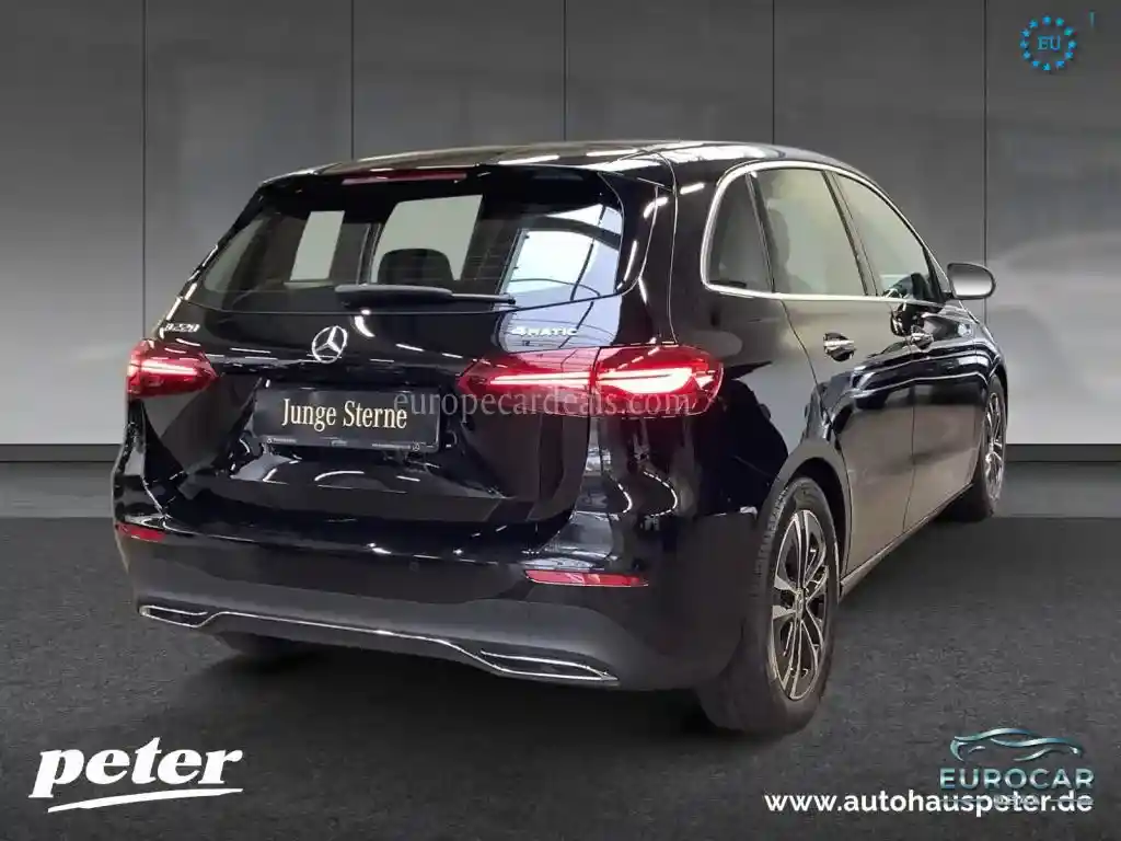 Mercedes-Benz B 220