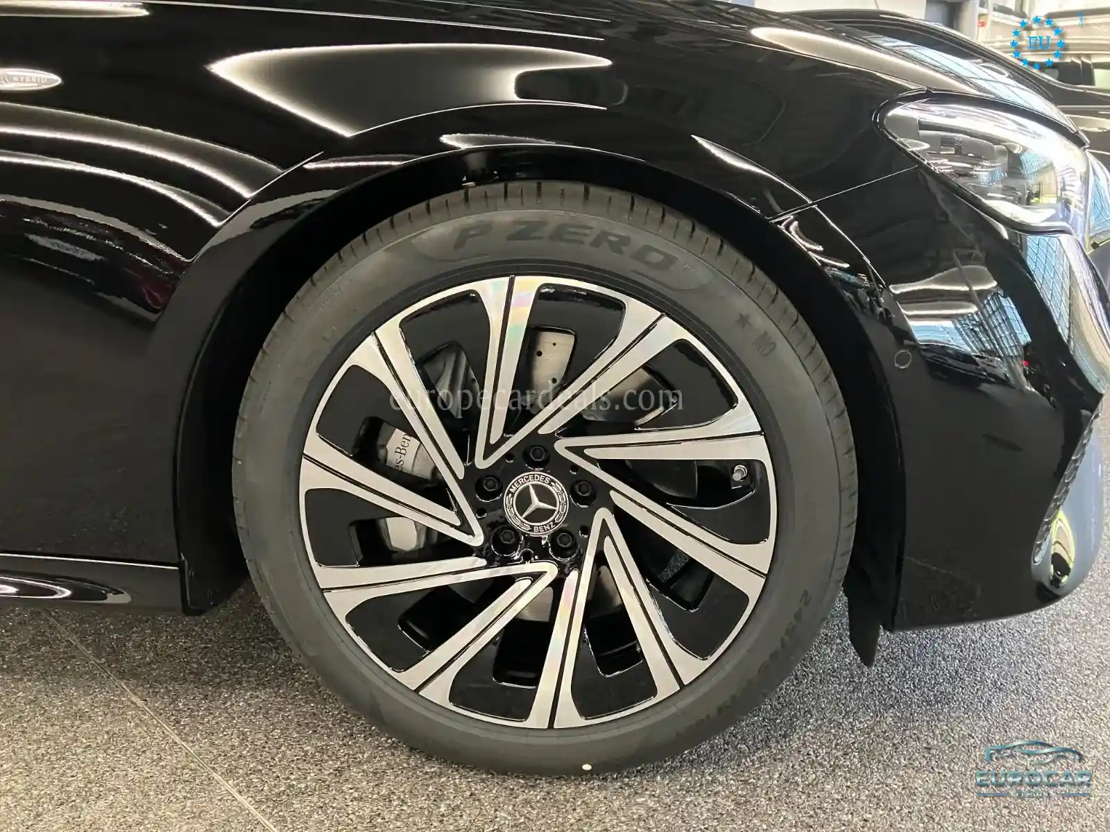 Mercedes-Benz E 300