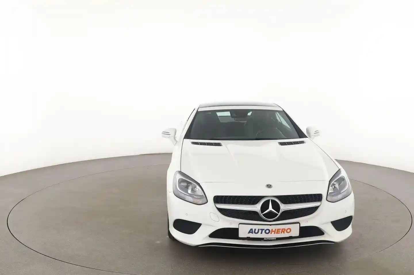 Mercedes-Benz SLC 200