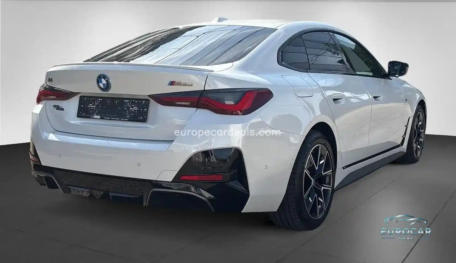 BMW i4