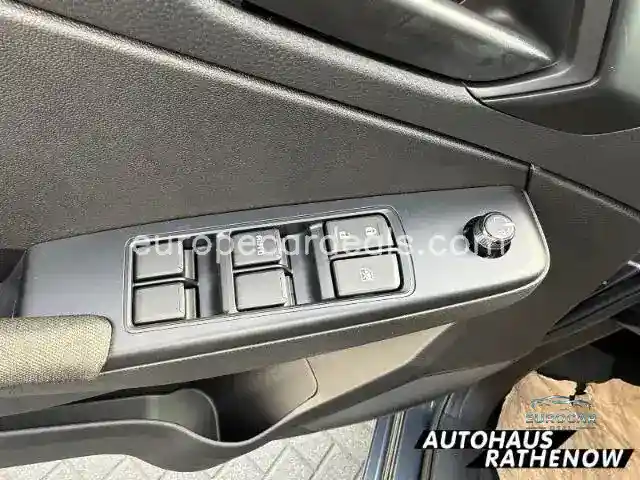 Double Cab 4WD L 1.9 TD ACC Android Auto D