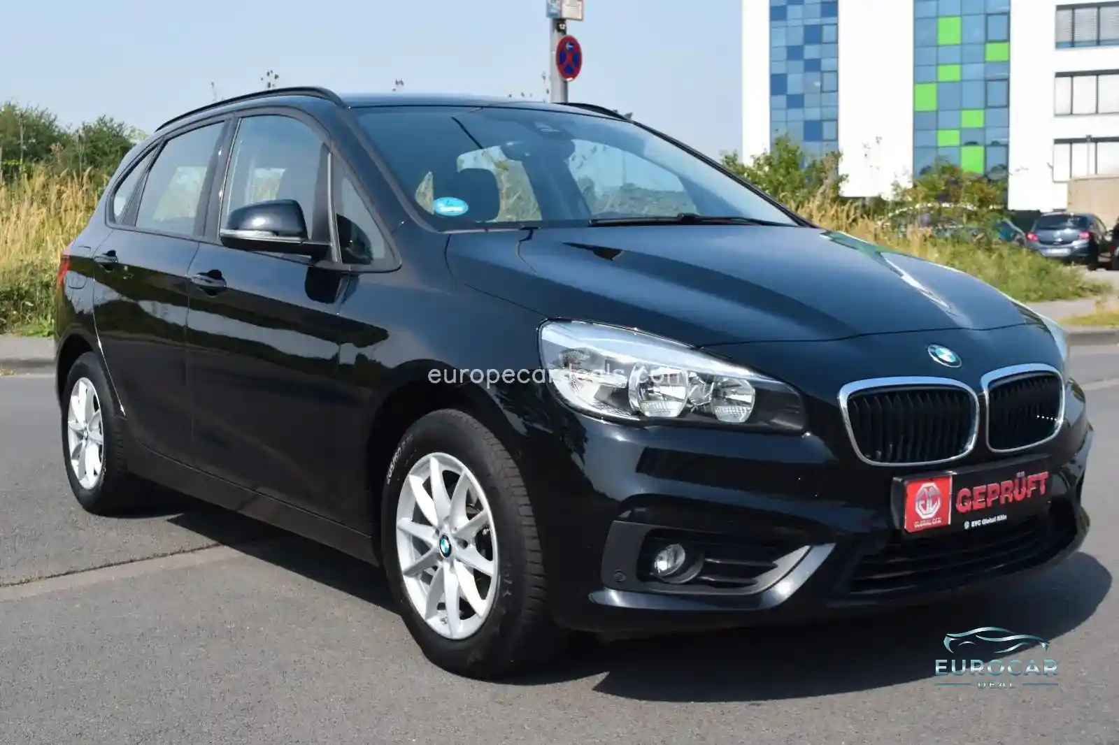 BMW 218