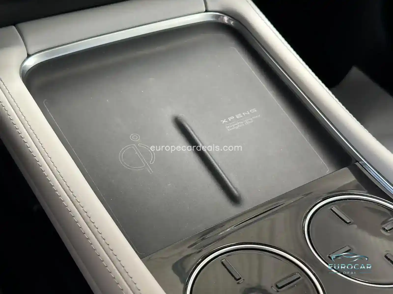 XPENG P7