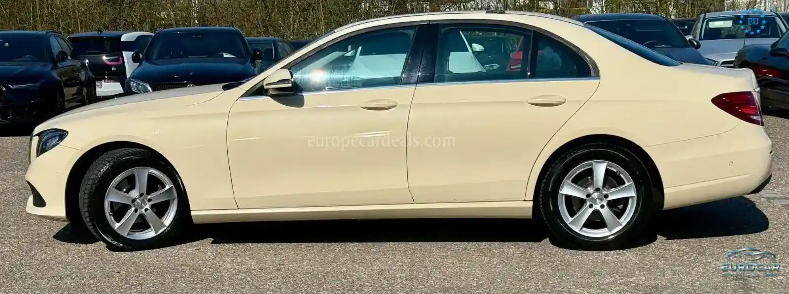 Mercedes-Benz E 200