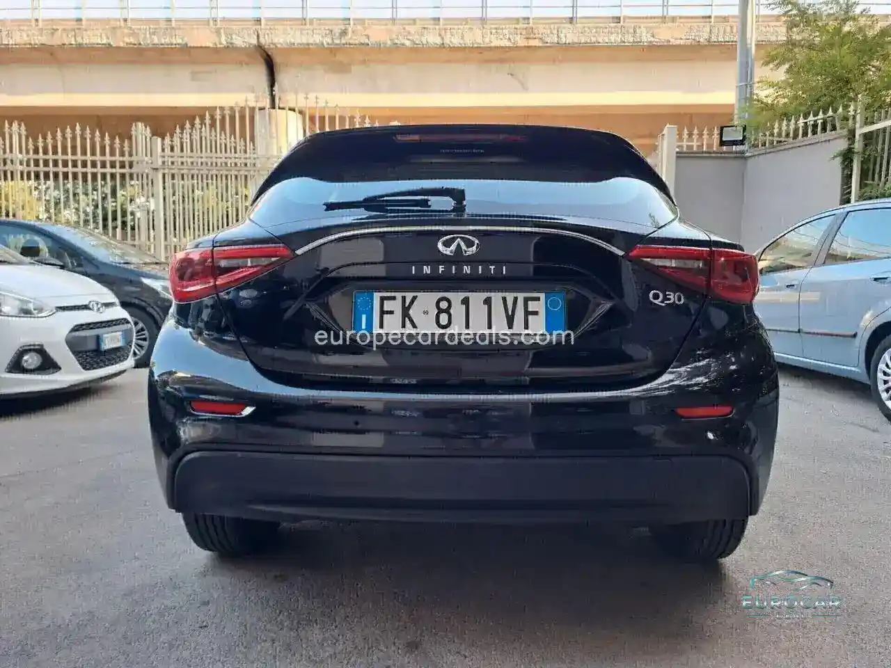 Infiniti Q30