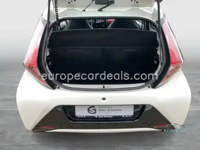 Toyota Aygo (X)
