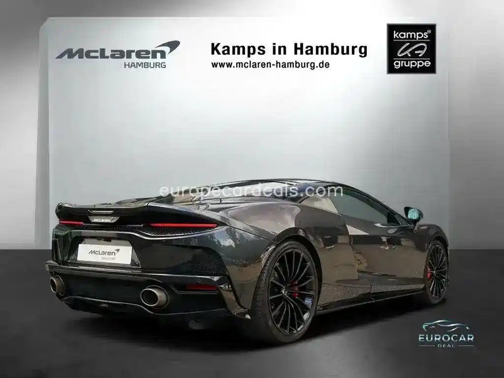 McLaren GT