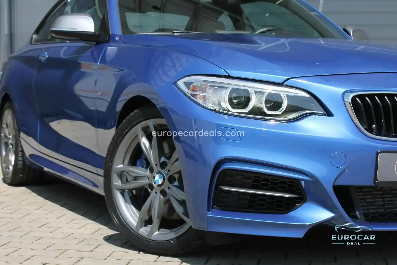 BMW M235
