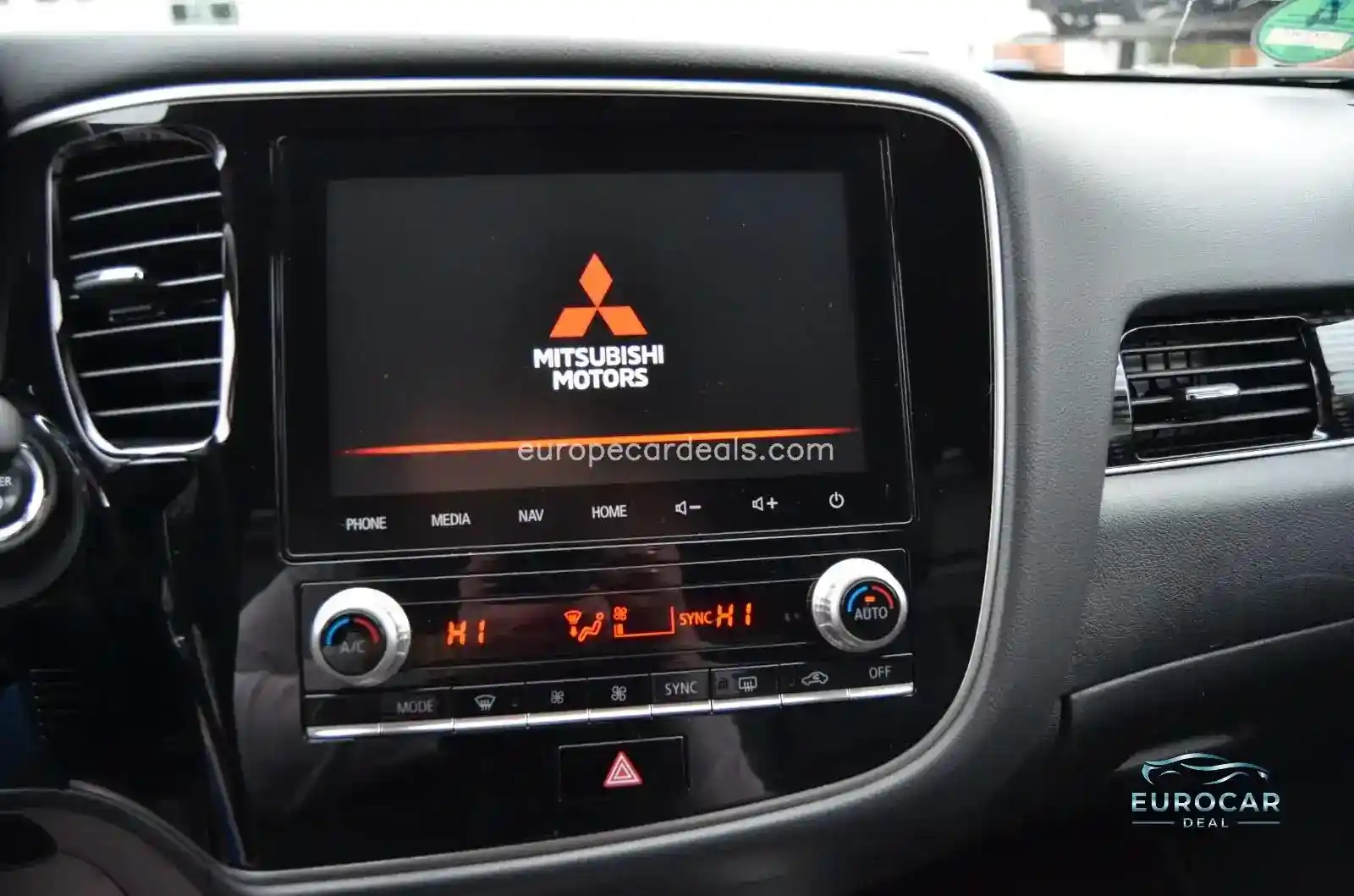 Mitsubishi Plug-in Hybrid Outlander