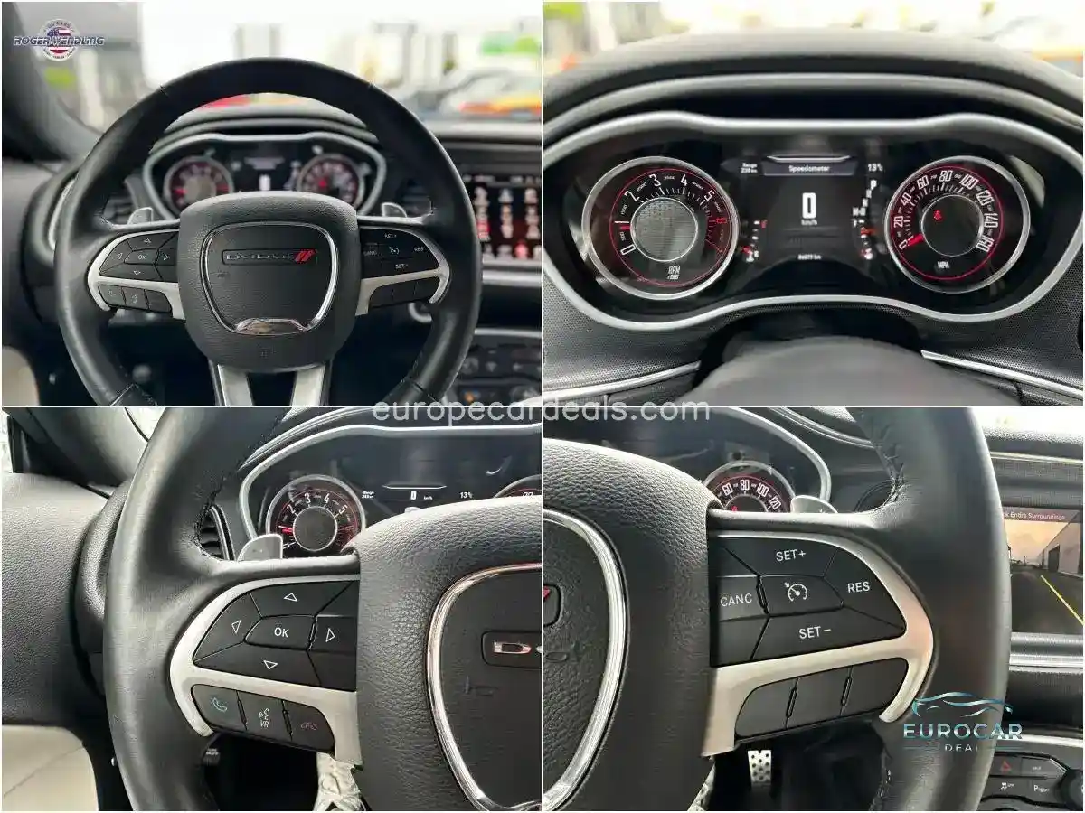 Dodge Challenger