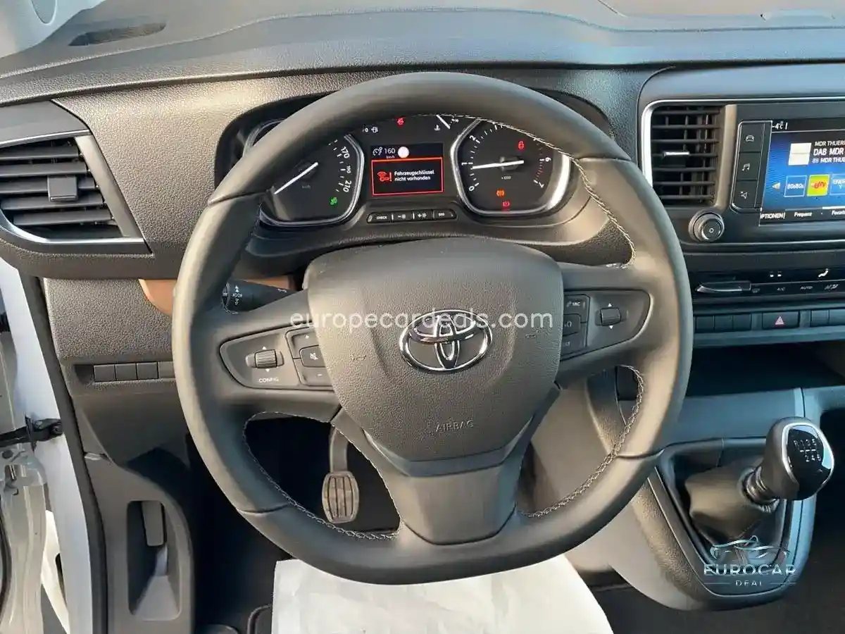 Toyota Proace (Verso)