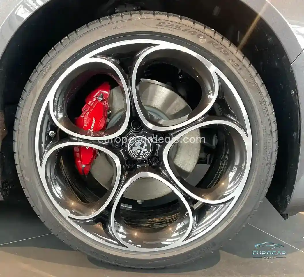Alfa Romeo Giulia
