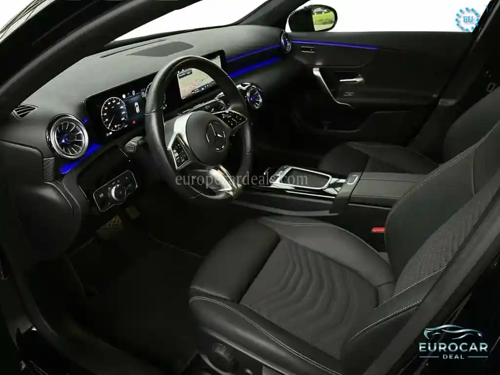 Mercedes-Benz A 220