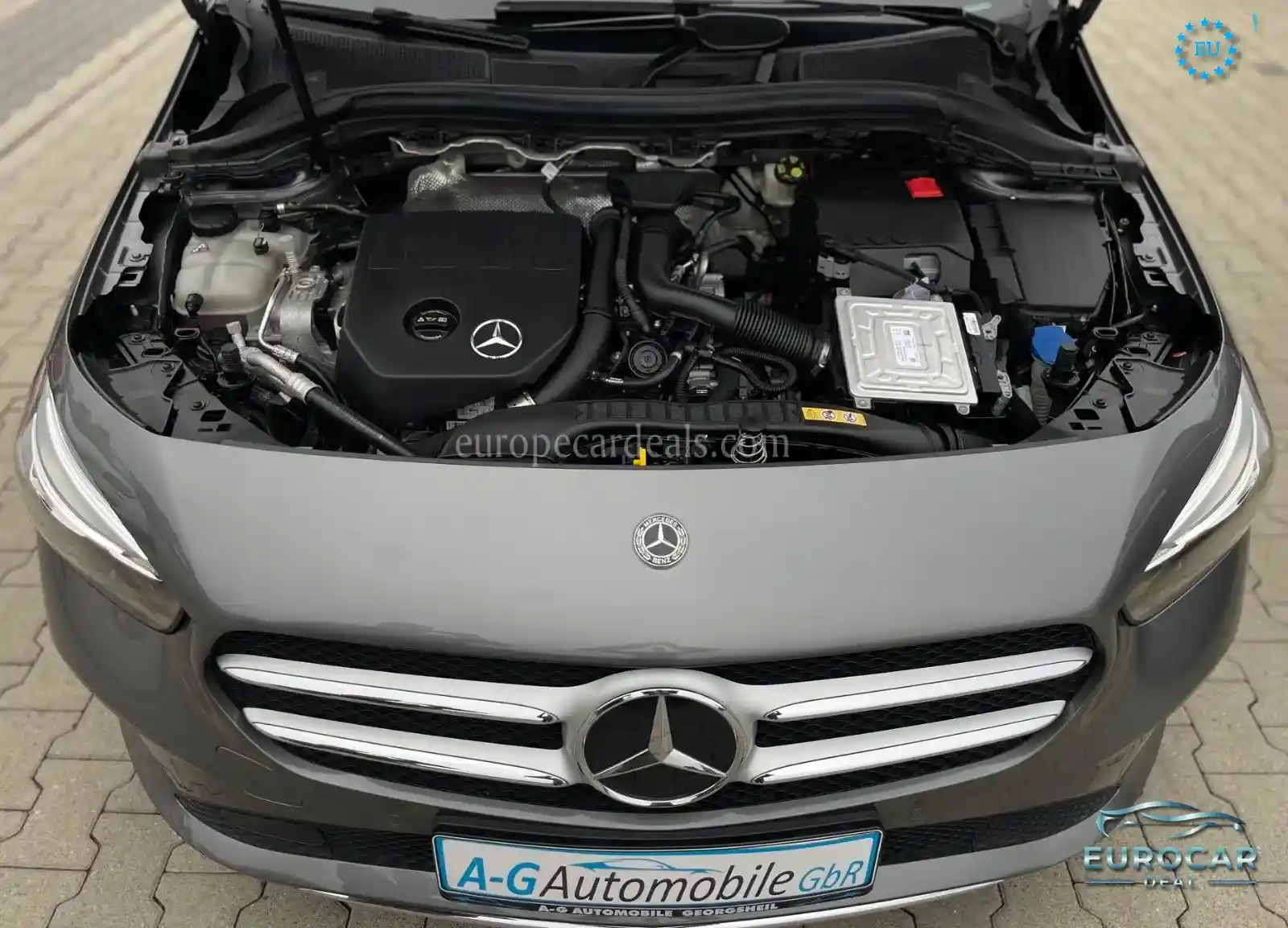 Mercedes-Benz B 180