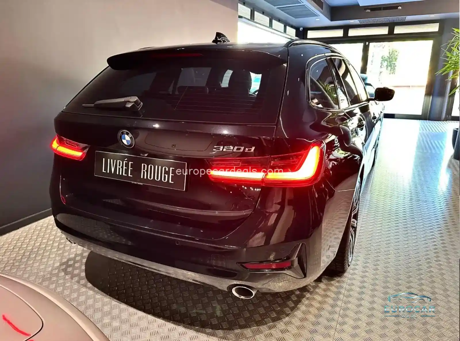 BMW 320