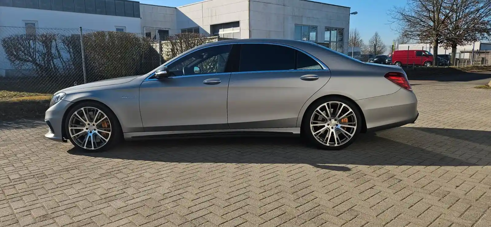 Mercedes-Benz S 63 AMG