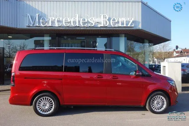 Mercedes-Benz V 220