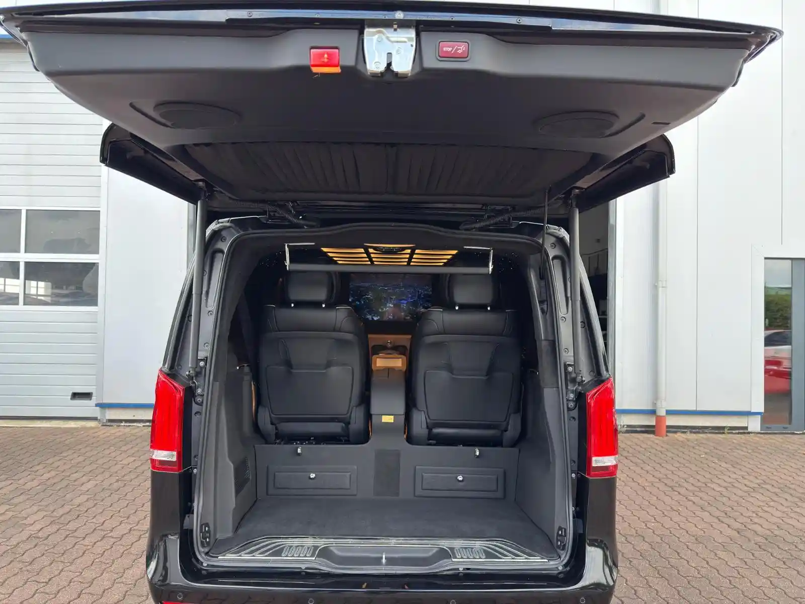 Mercedes-Benz V 300