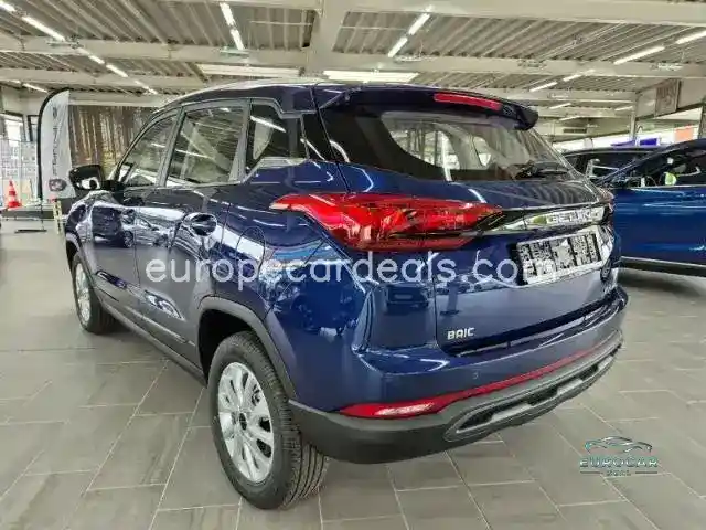 BAIC Senova X35